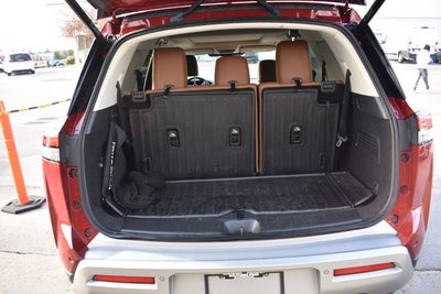 2022 Nissan Pathfinder Platinum