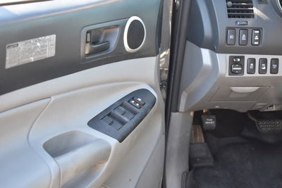 2013 Toyota Tacoma Base