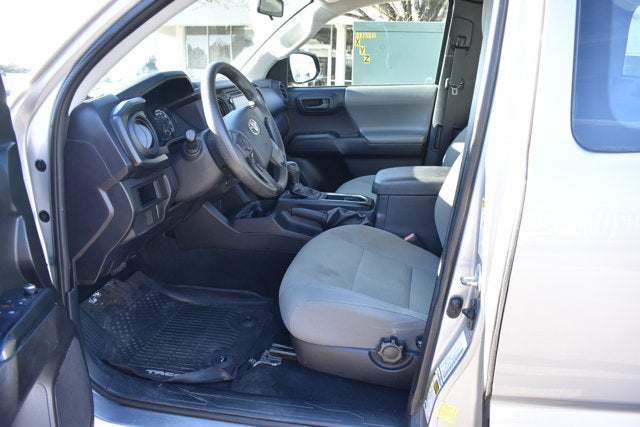 2017 Toyota Tacoma SR