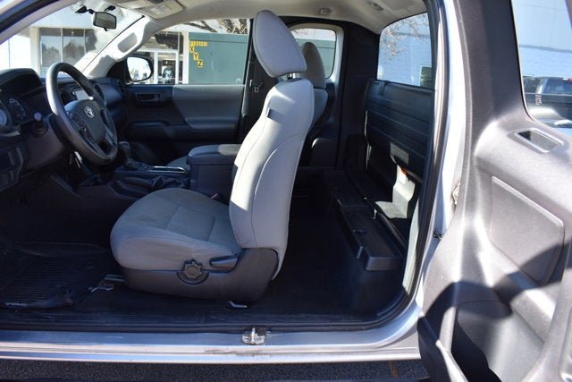 2017 Toyota Tacoma SR