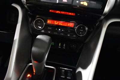 2022 Mitsubishi Eclipse Cross SE