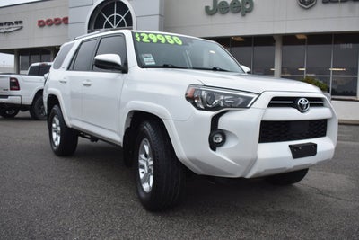 2022 Toyota 4Runner SR5