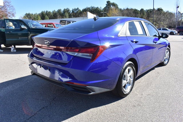 2023 Hyundai Elantra SE