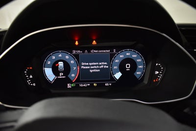 2024 Audi Q3 S line Premium