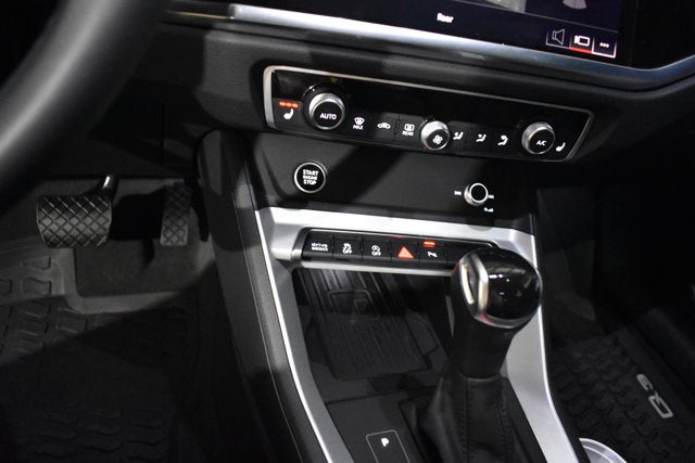 2024 Audi Q3 S line Premium