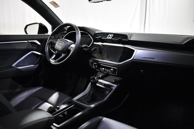 2024 Audi Q3 S line Premium