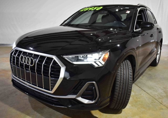 2024 Audi Q3 S line Premium