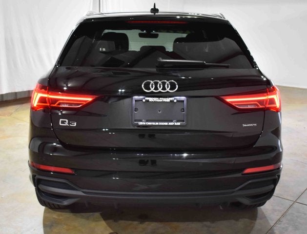 2024 Audi Q3 S line Premium