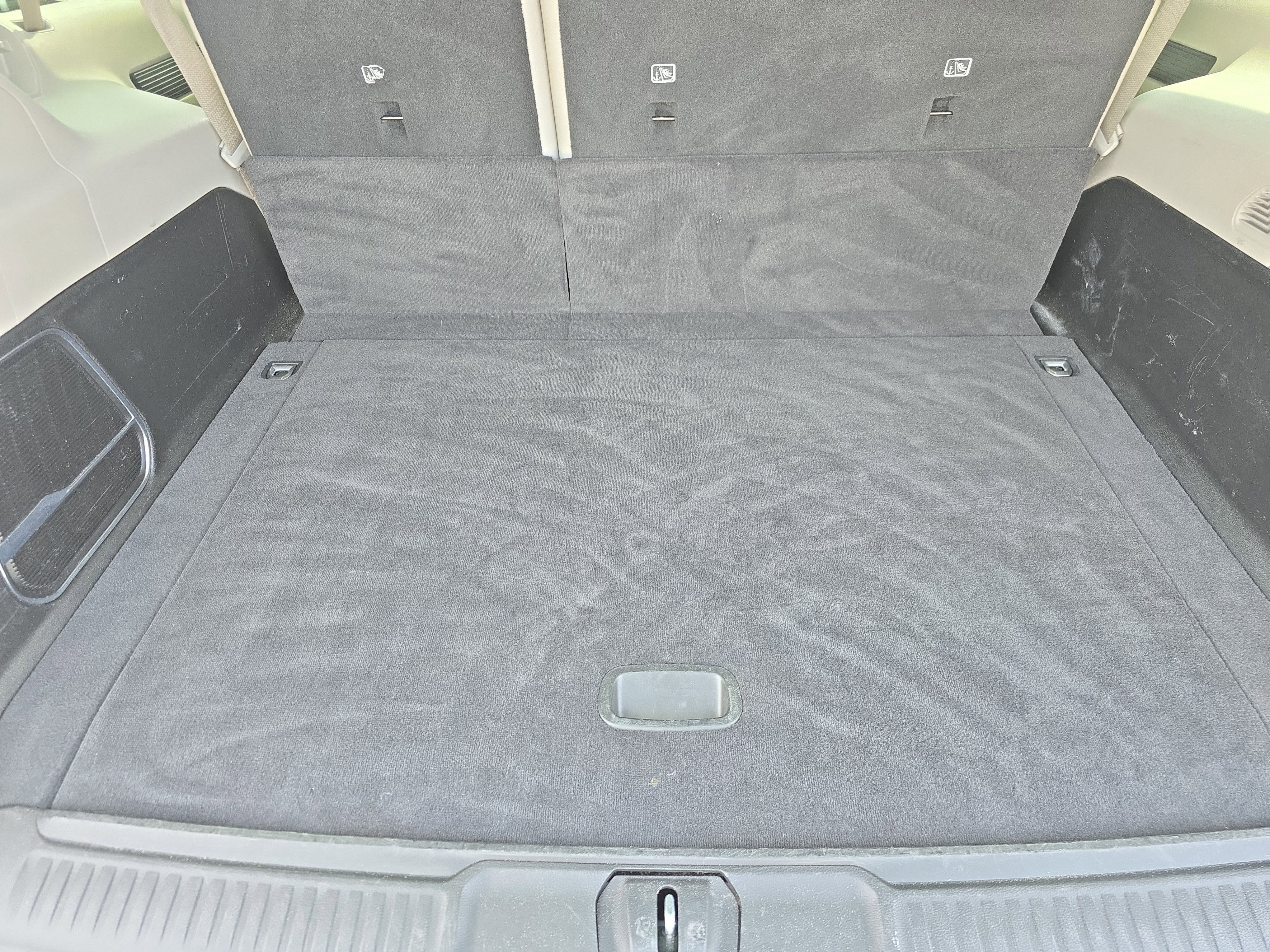 2024 Jeep Wagoneer L Base