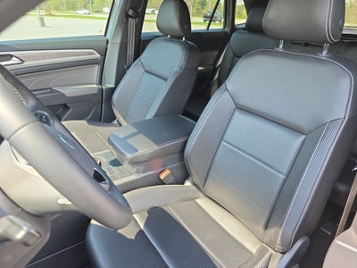 2022 Volkswagen Atlas Cross Sport 2.0T SE