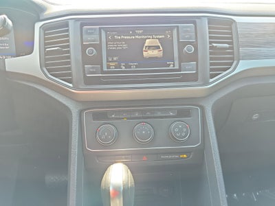 2022 Volkswagen Atlas Cross Sport 2.0T SE