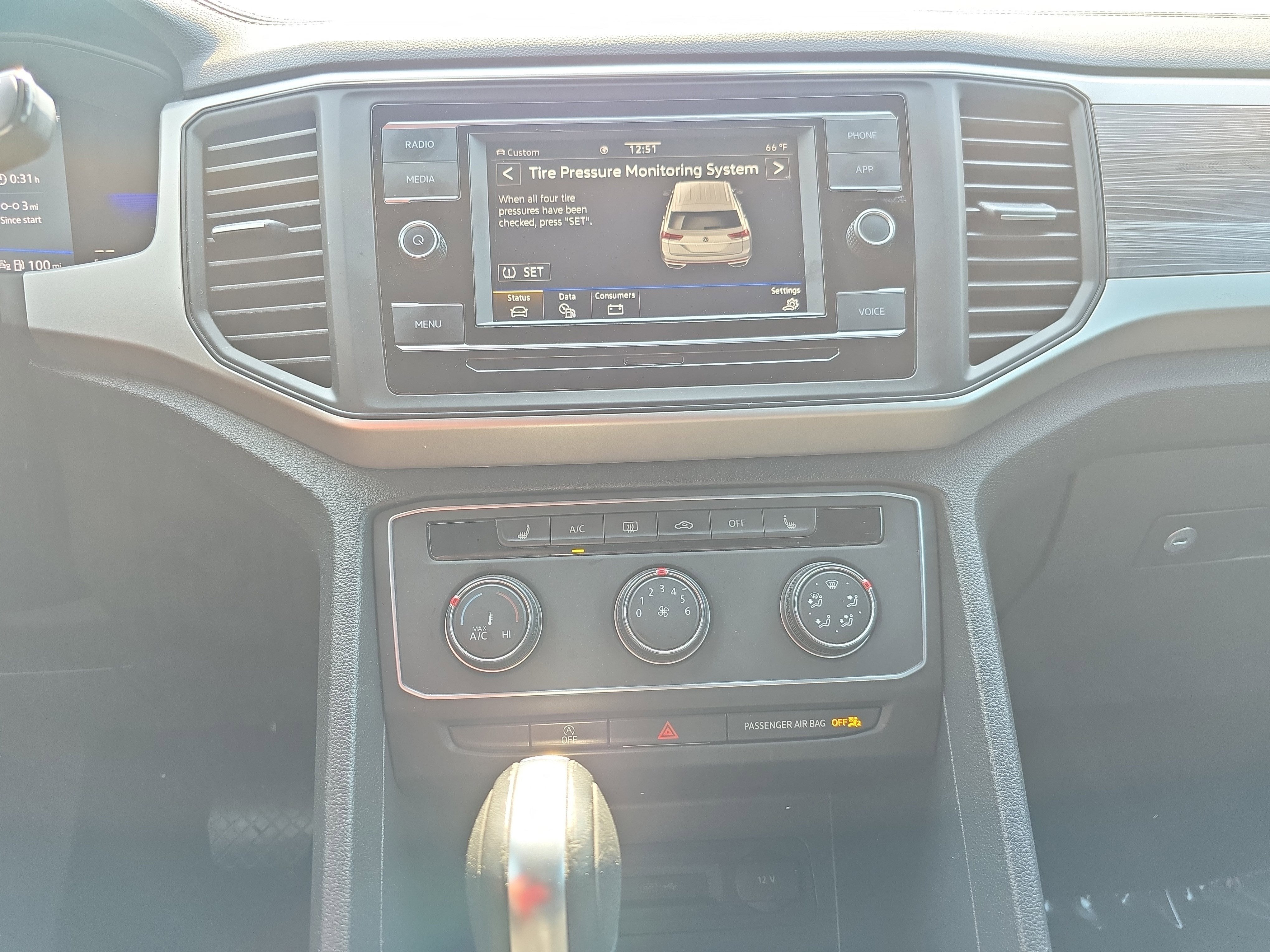 2022 Volkswagen Atlas Cross Sport 2.0T SE