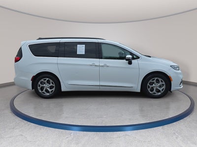 2023 Chrysler Pacifica Limited