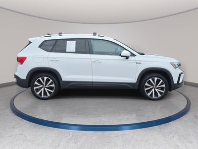 2022 Volkswagen Taos SE