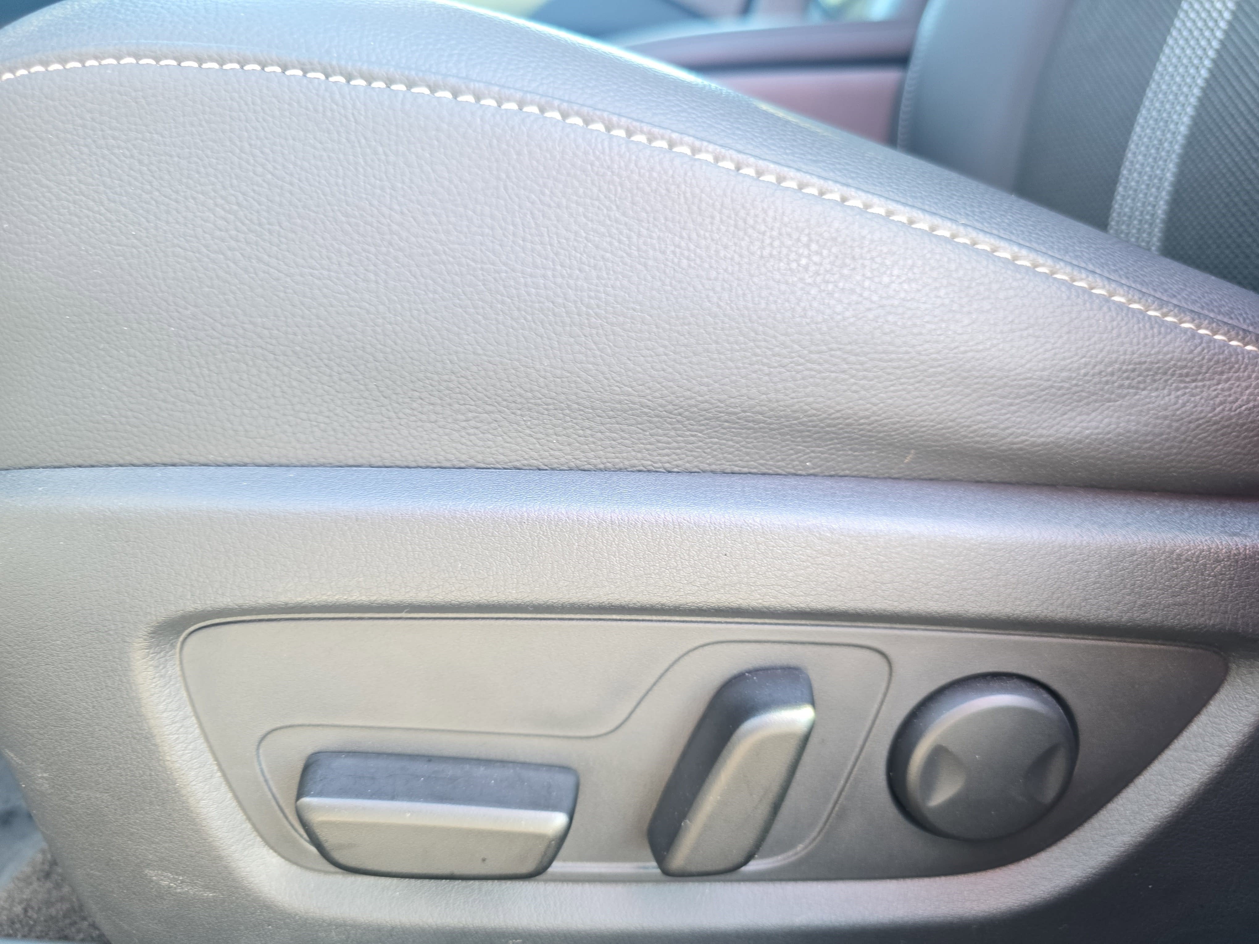 2024 Mazda Mazda CX-50 2.5 S Preferred Package