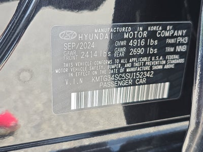 2025 Genesis G70 2.5T