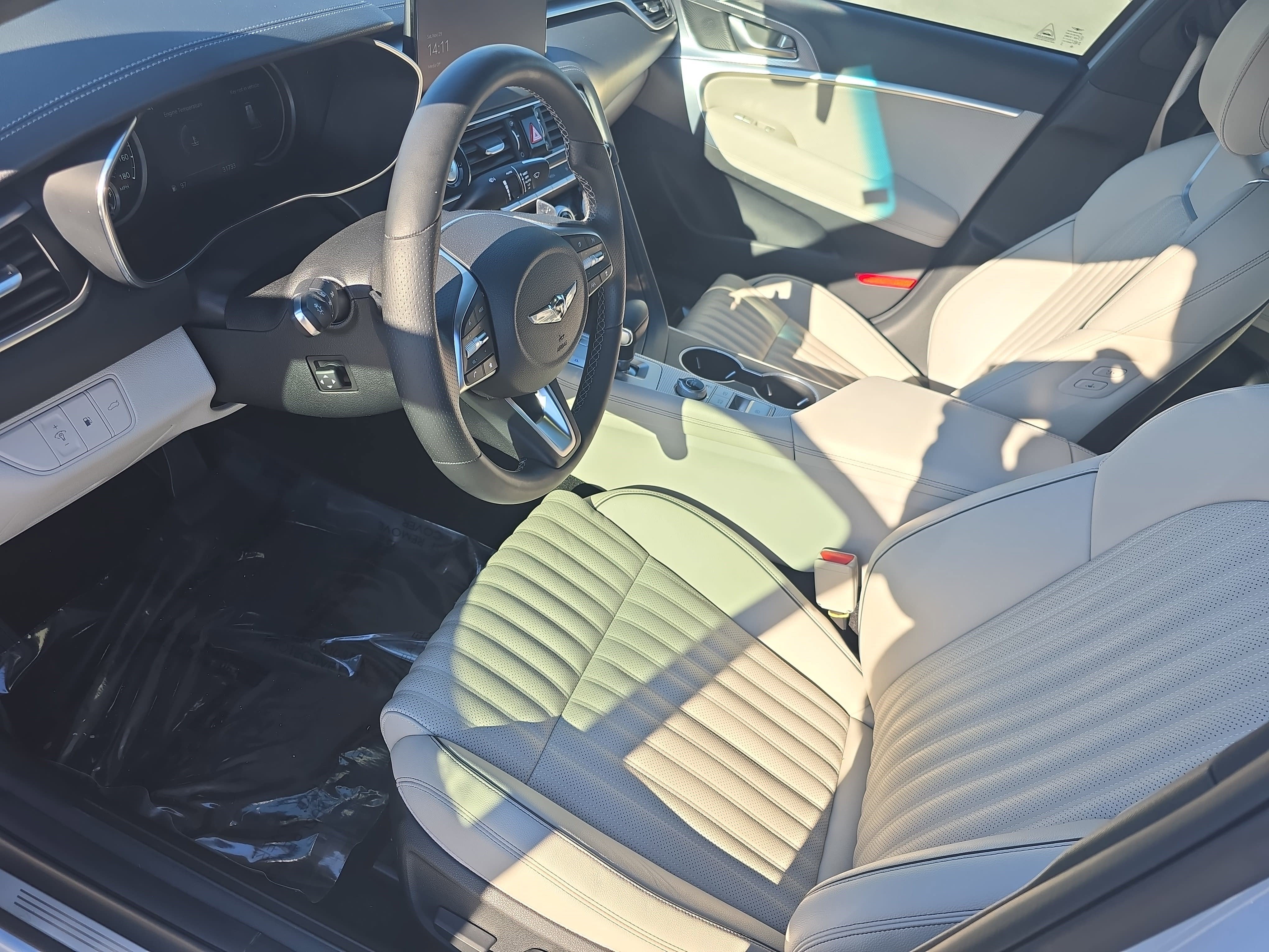 2023 Genesis G70 3.3T