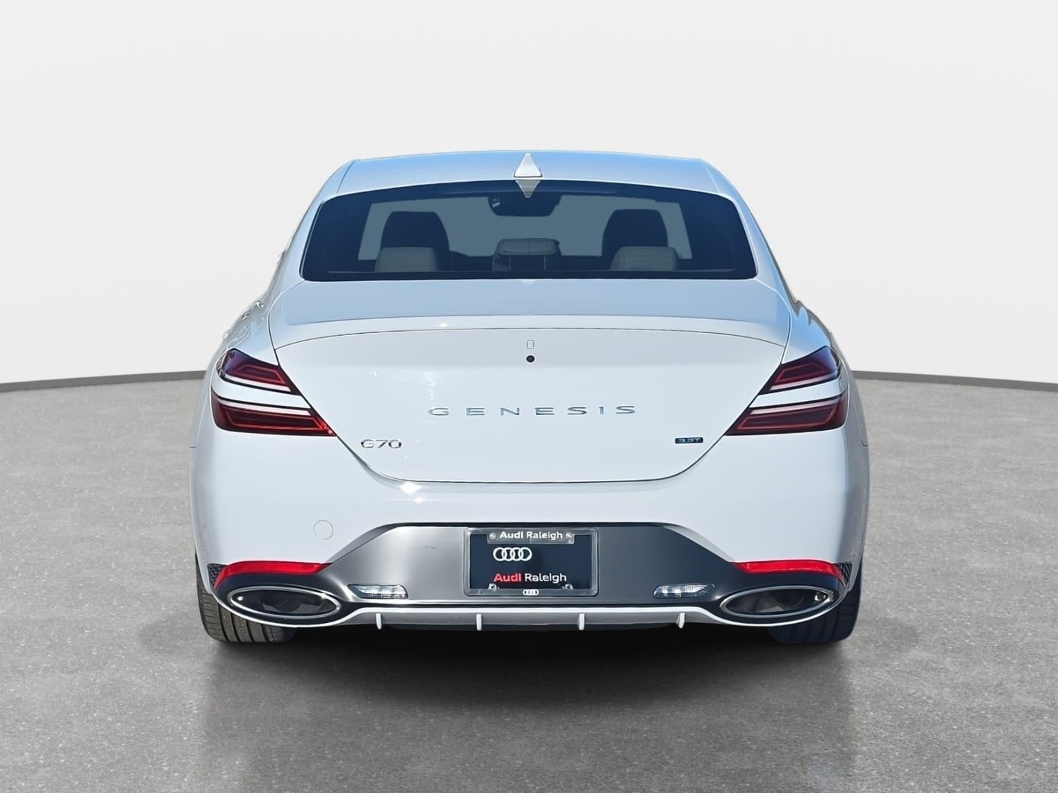 2023 Genesis G70 3.3T
