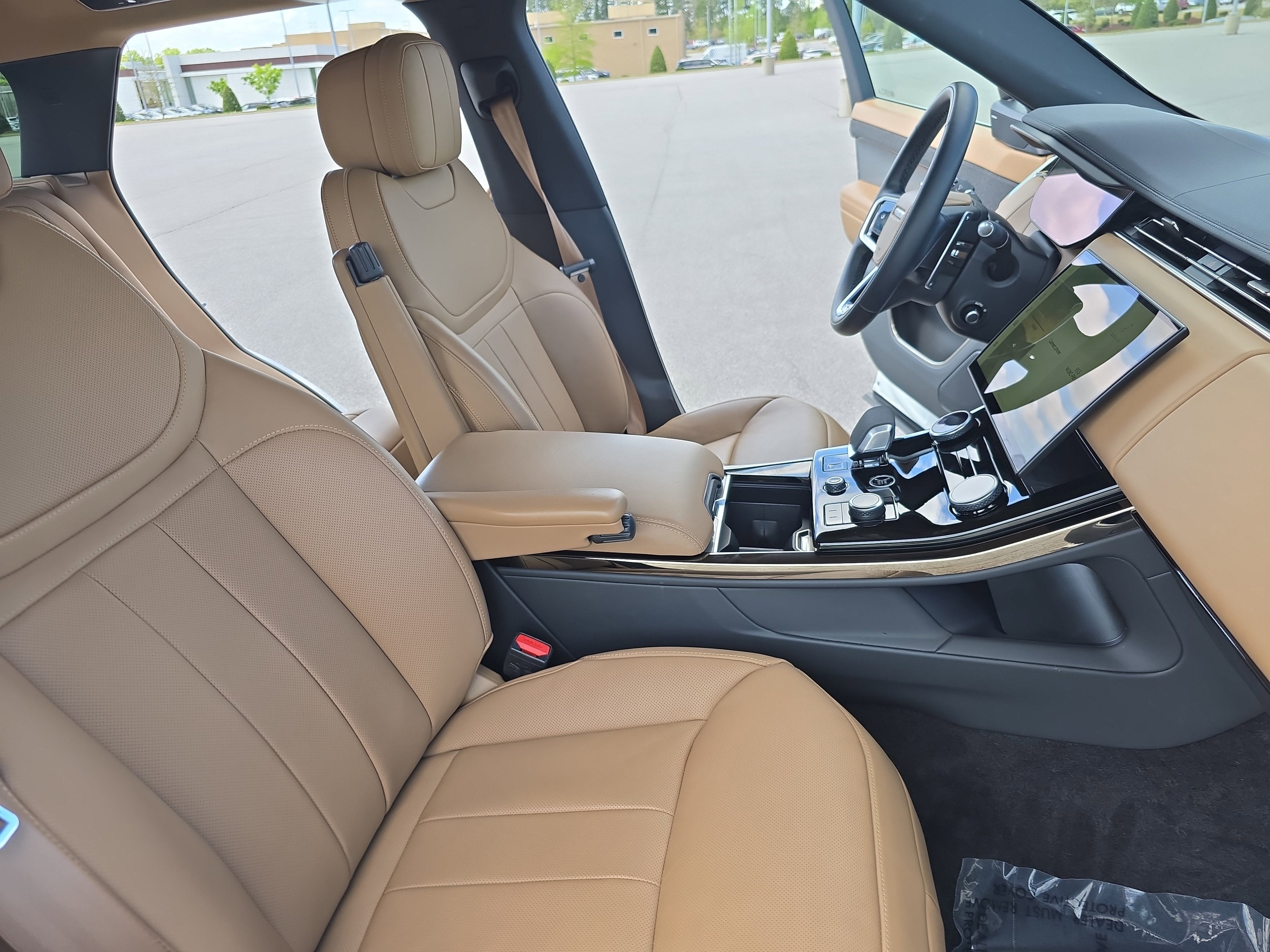 2023 Land Rover Range Rover Sport SE