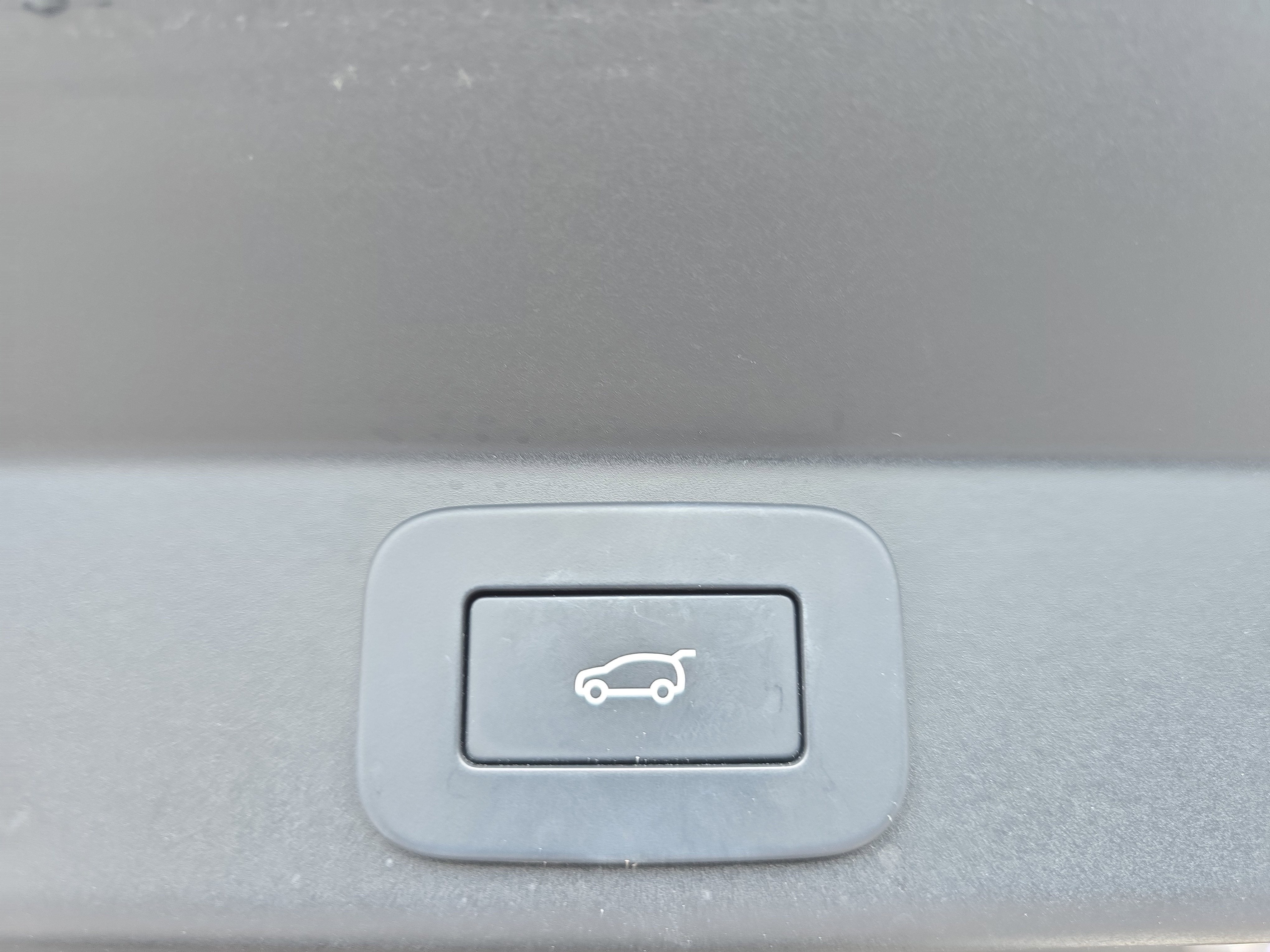 2023 Land Rover Range Rover Sport SE