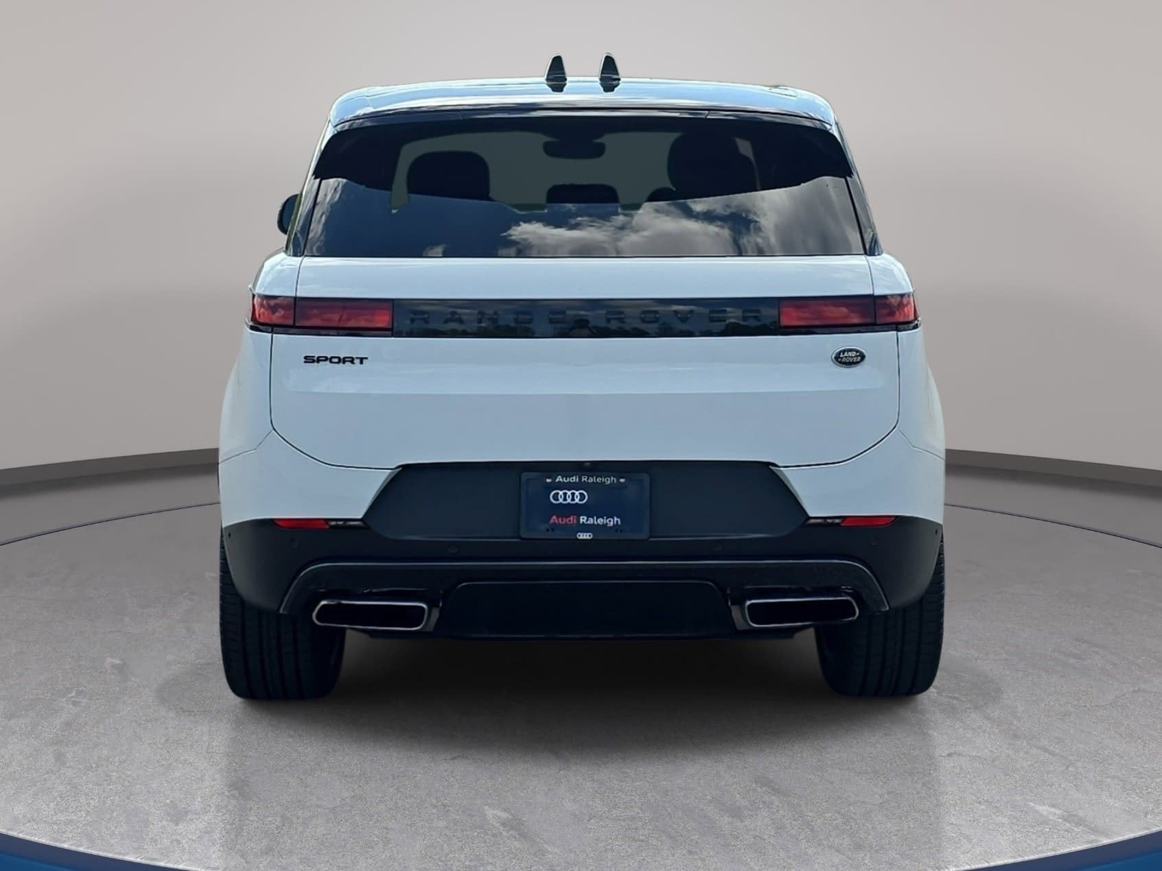 2023 Land Rover Range Rover Sport SE
