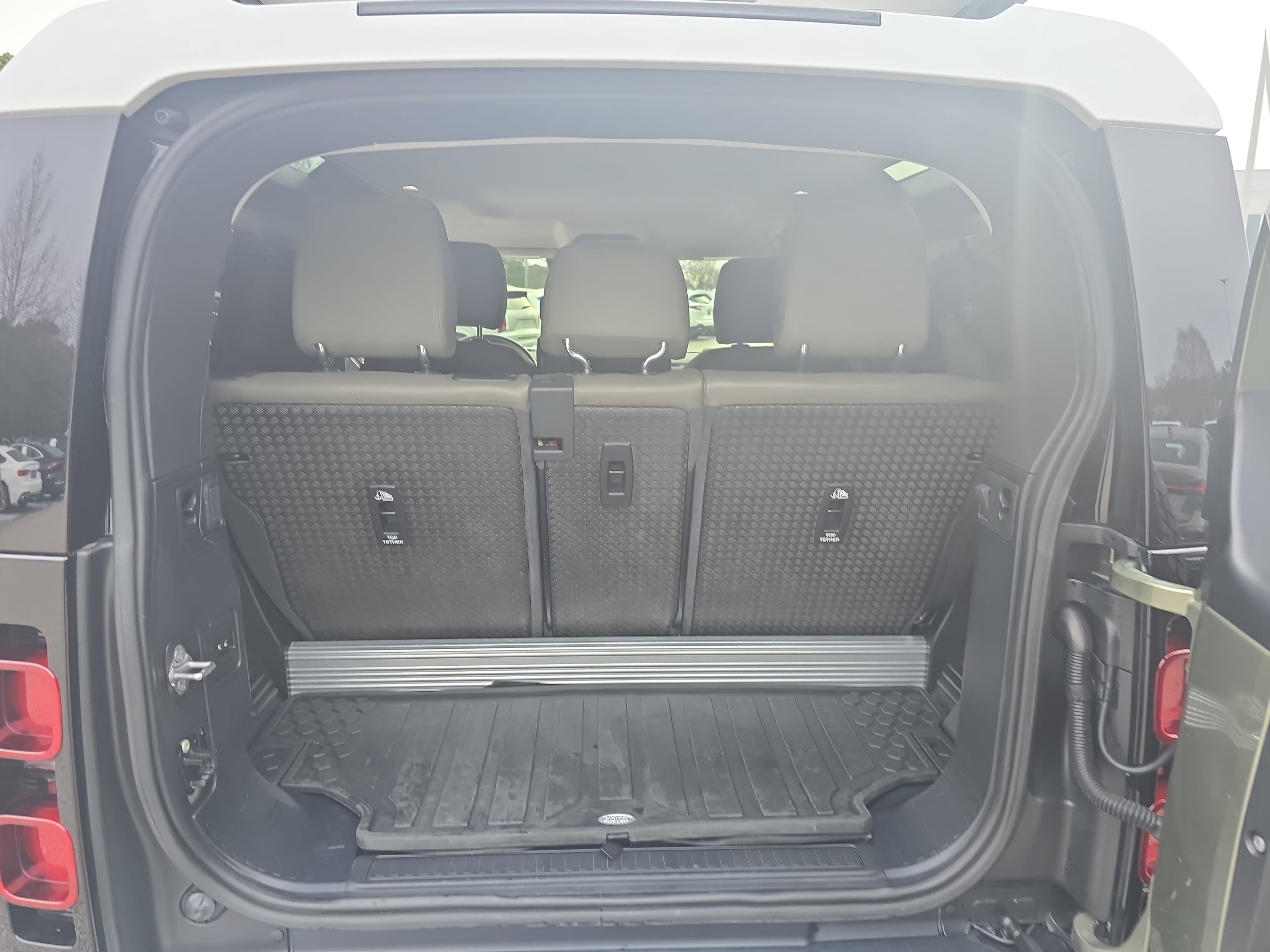 2021 Land Rover Defender S