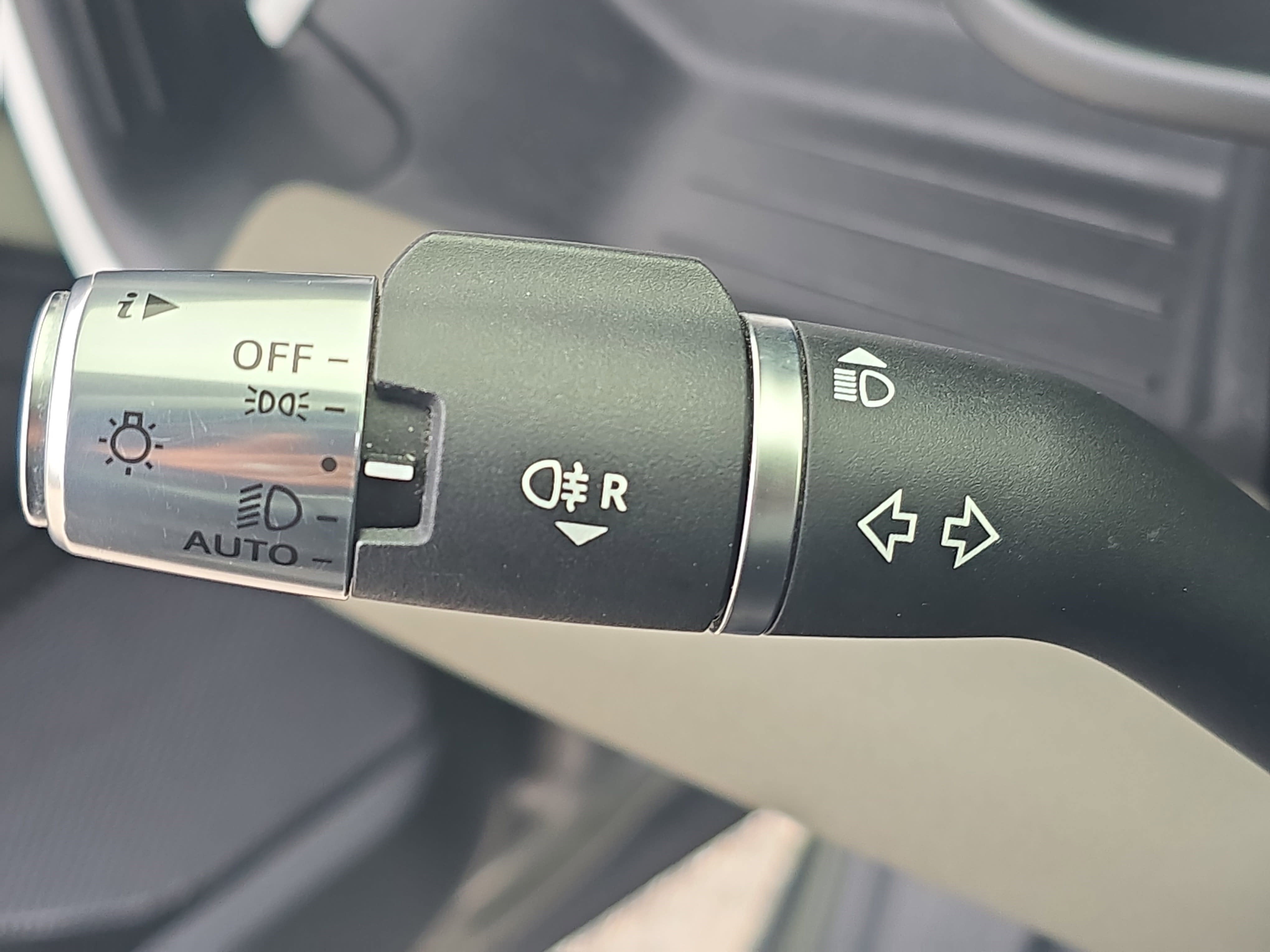 2021 Land Rover Defender S