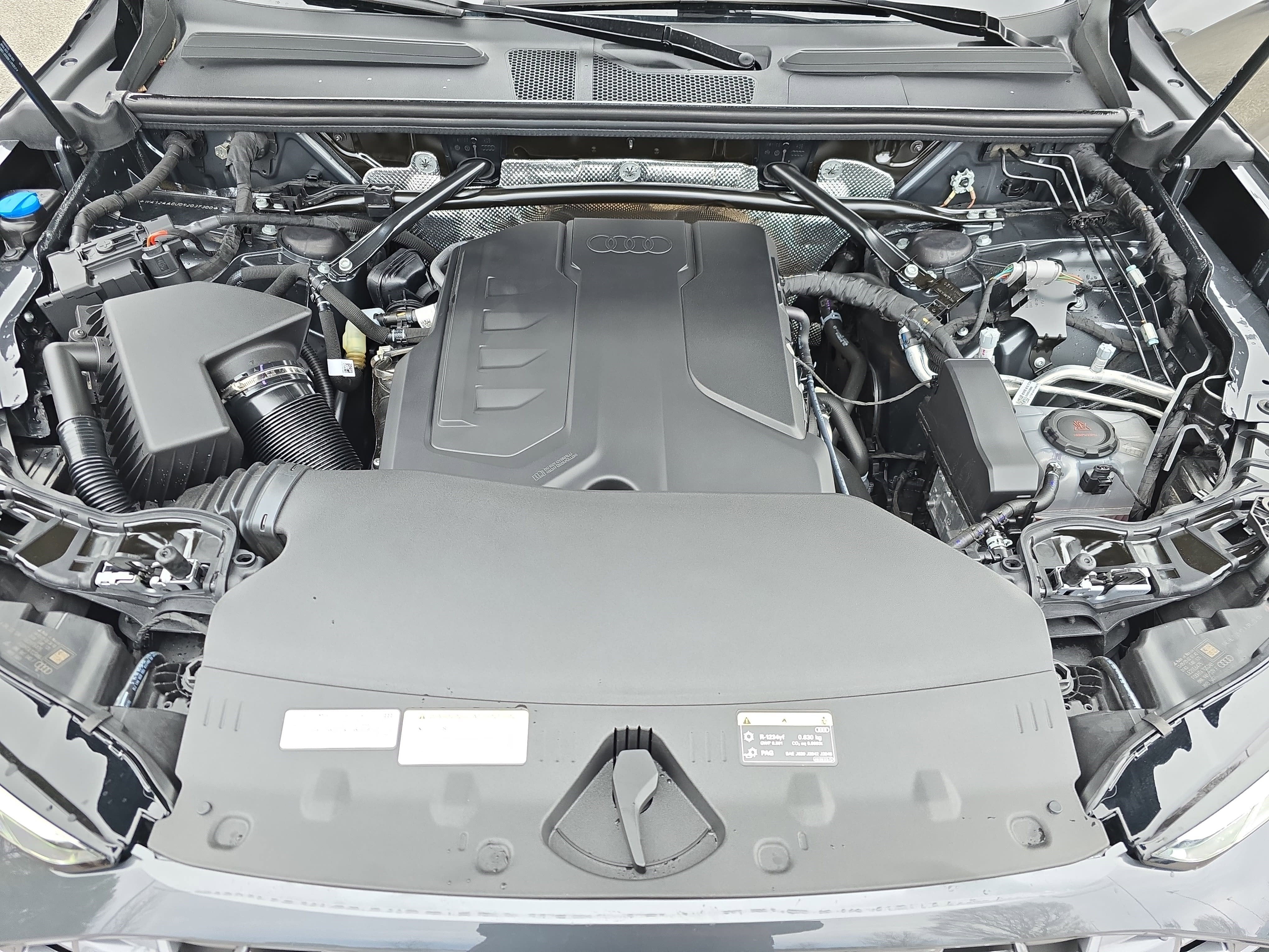 2025 Audi Q5 Premium Plus