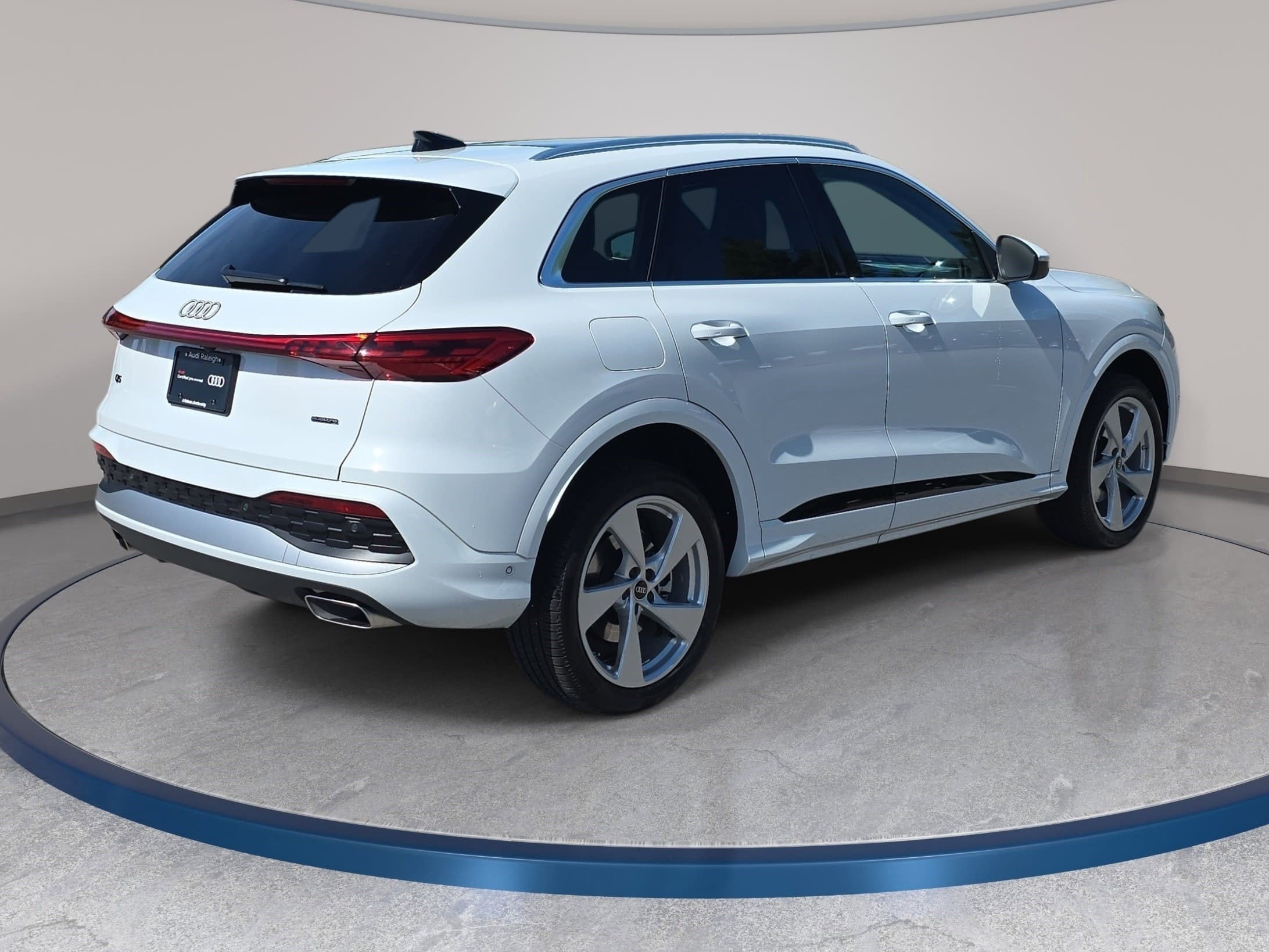 2025 Audi Q5 Premium Plus