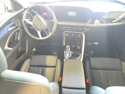 2025 Audi Q5 Premium Plus