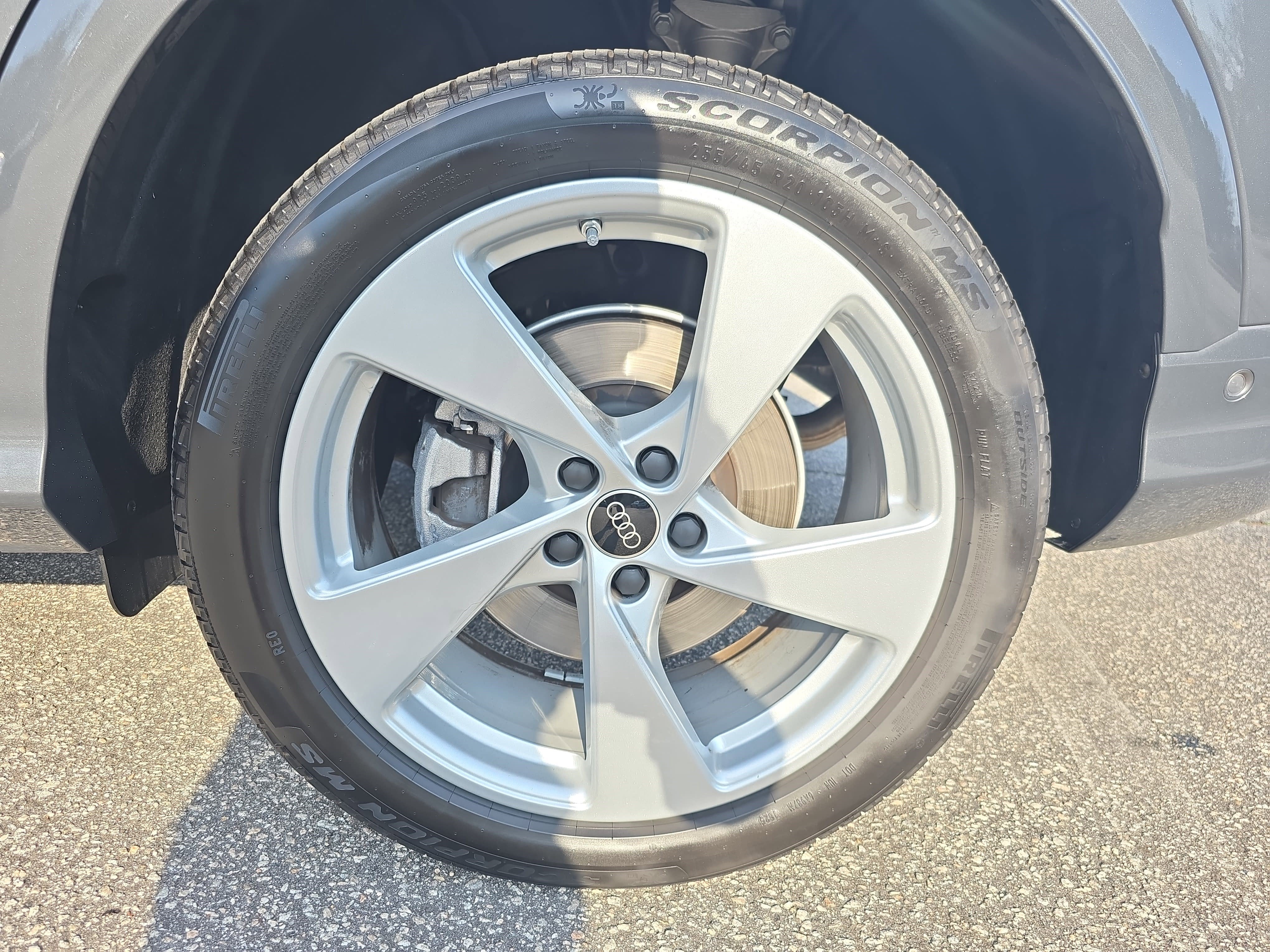 2025 Audi Q5 Premium Plus