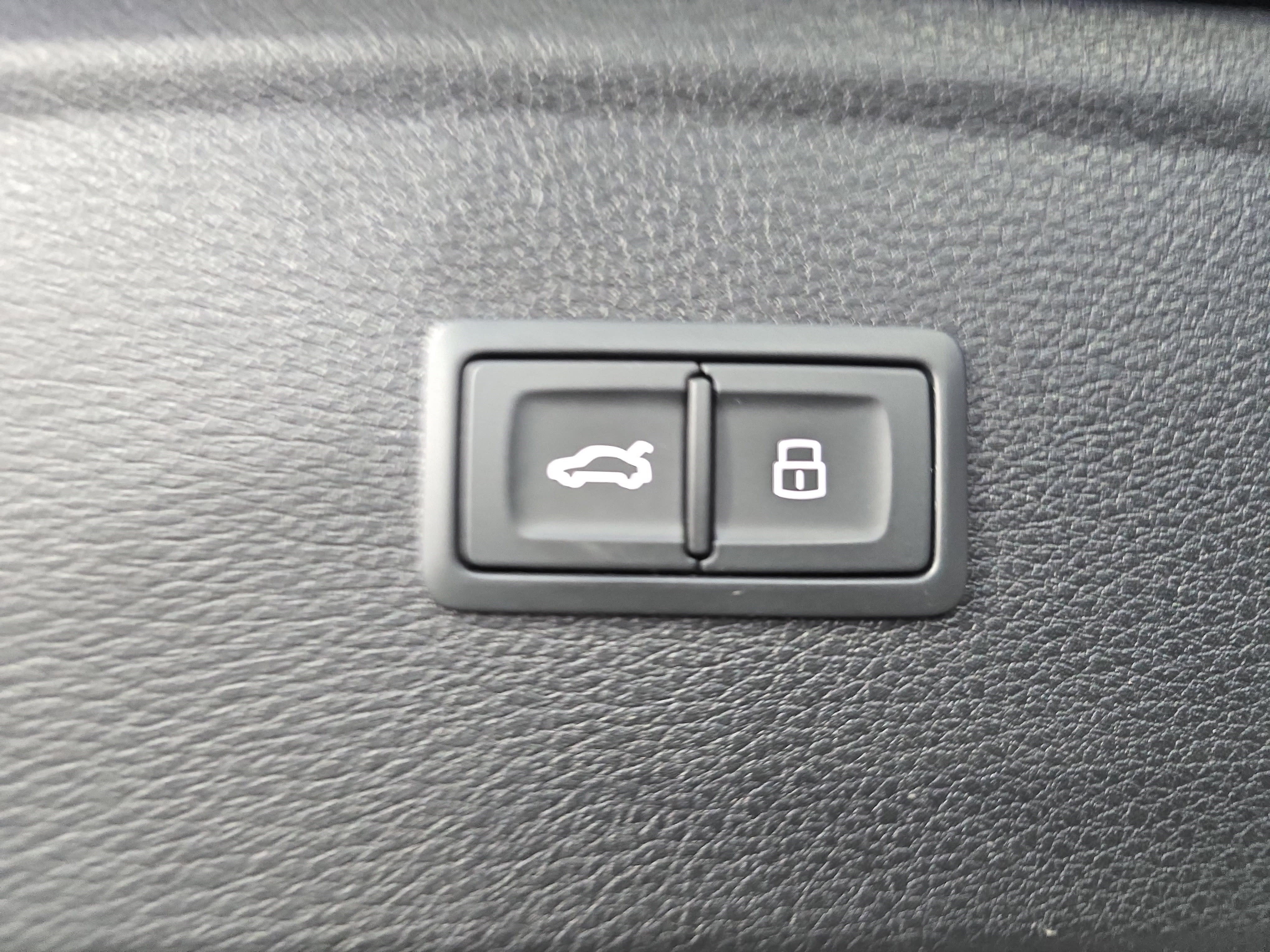 2023 Audi Q5 Premium