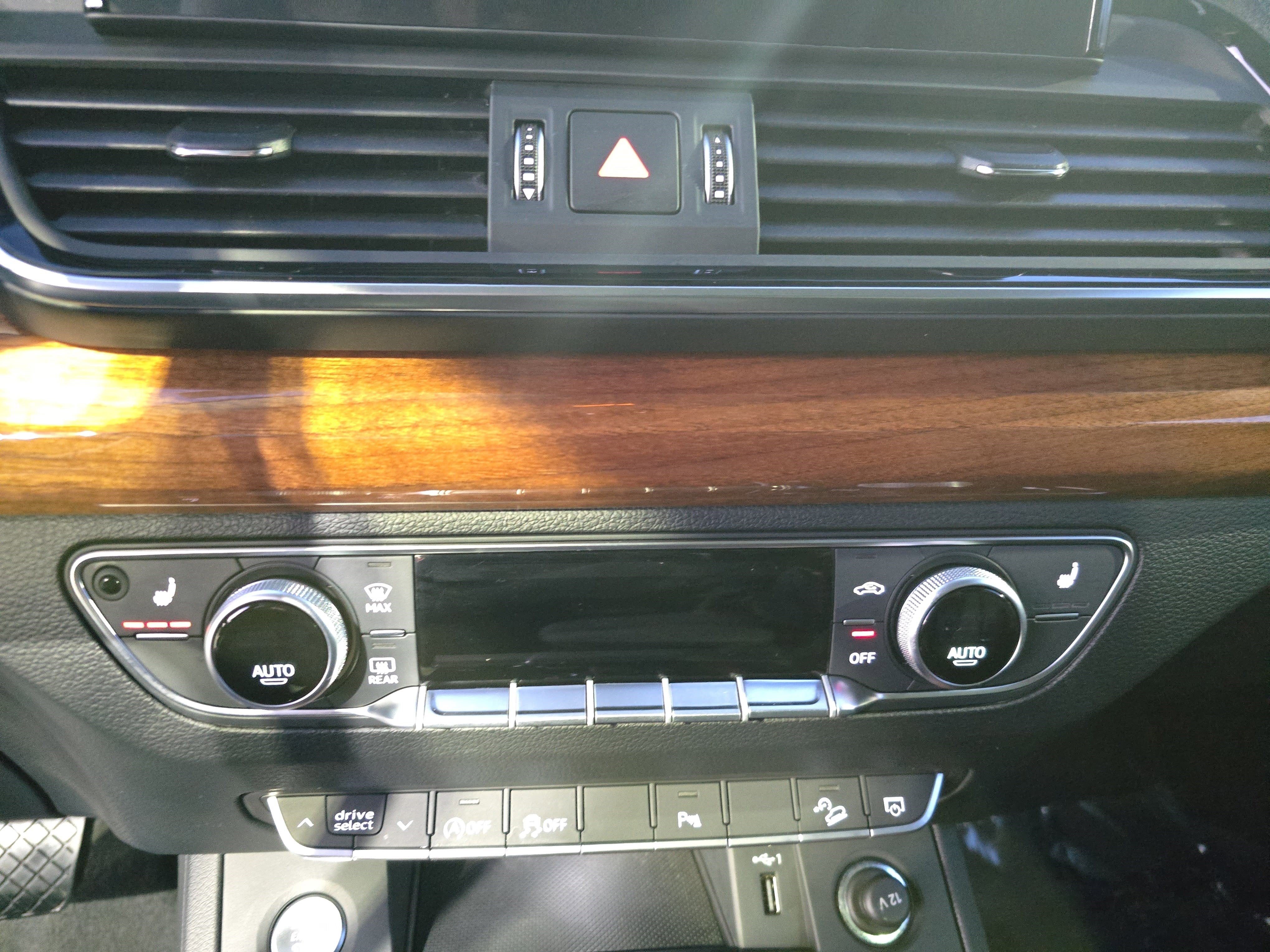 2023 Audi Q5 Premium