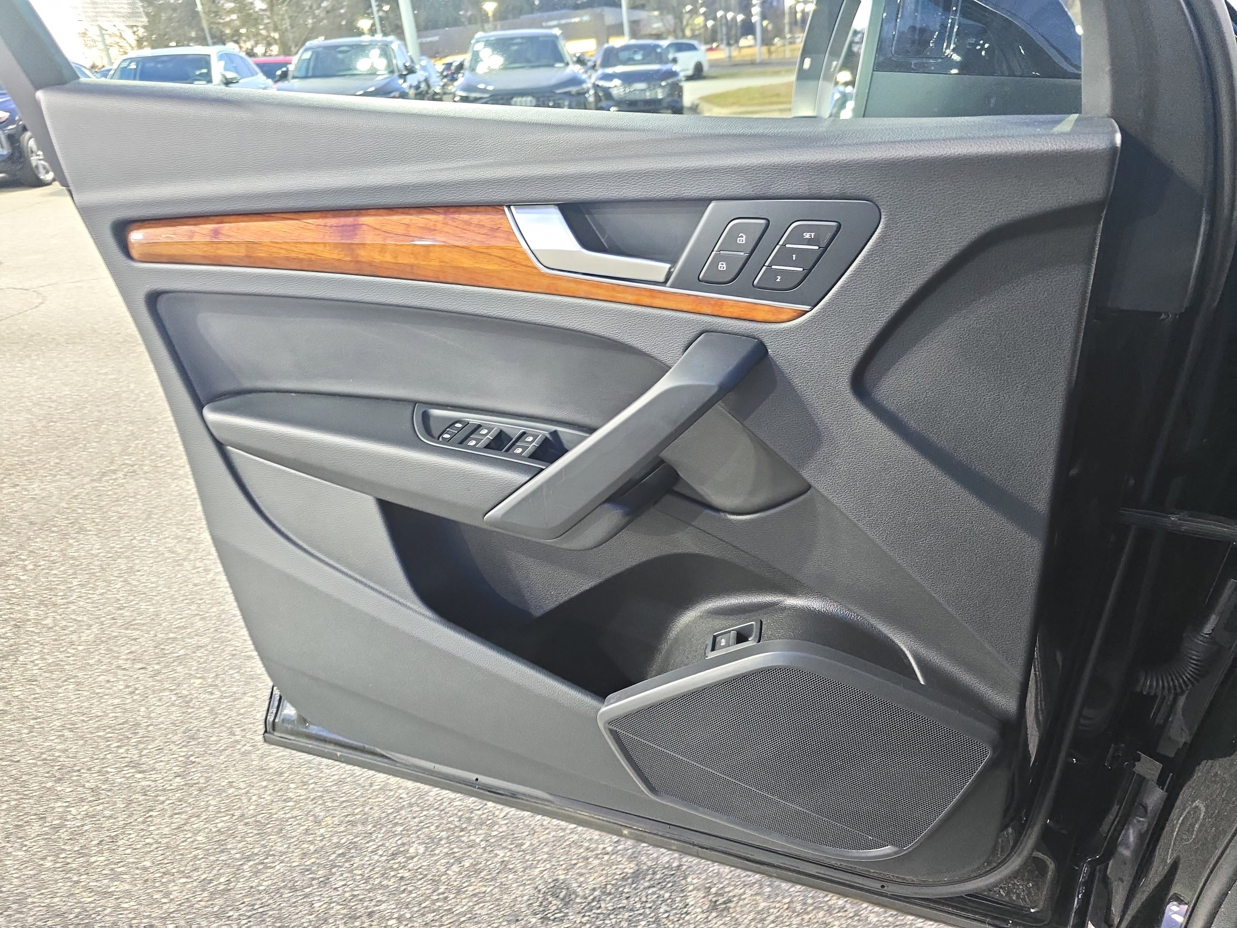 2023 Audi Q5 Premium