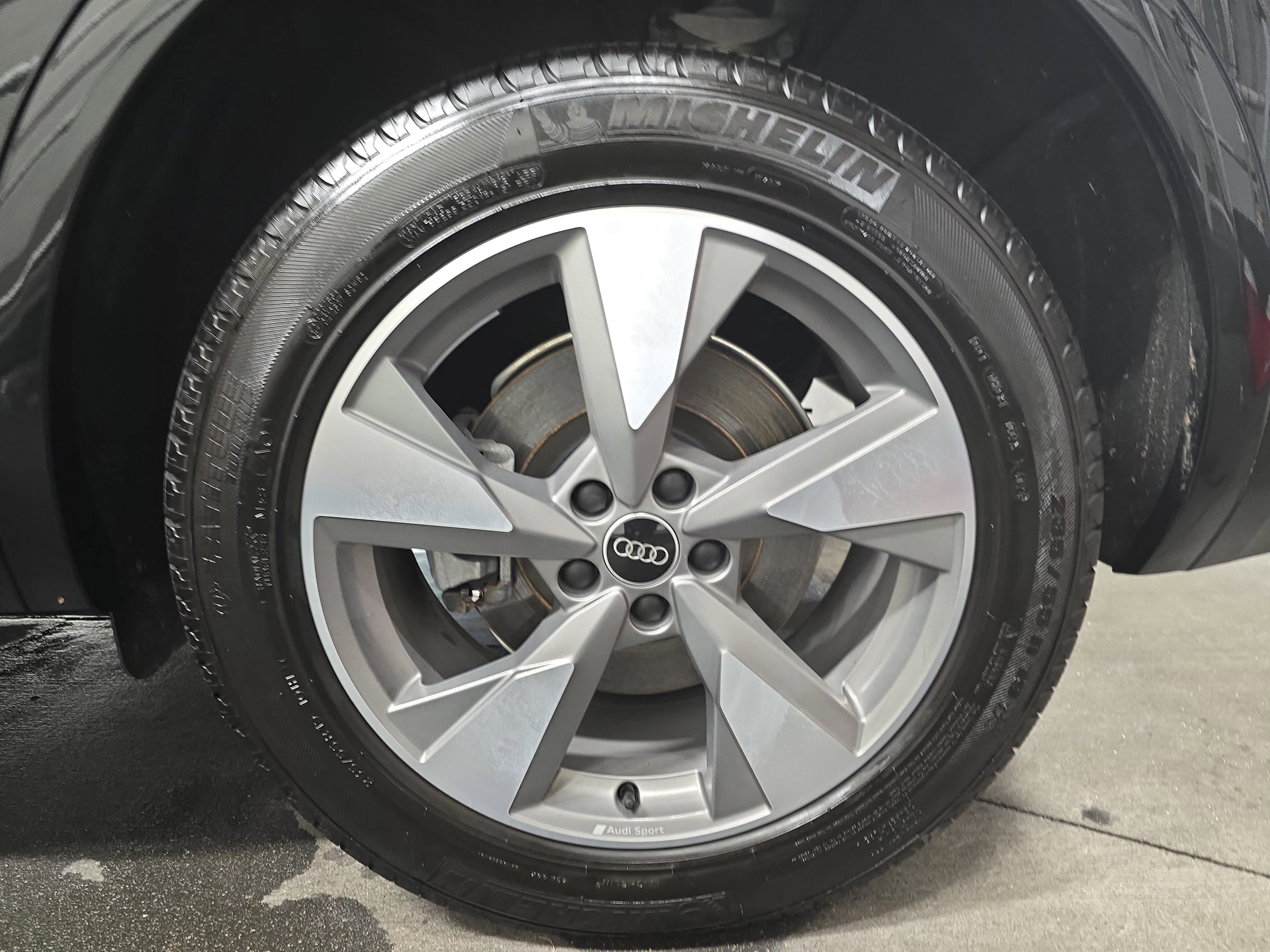 2023 Audi Q5 Premium