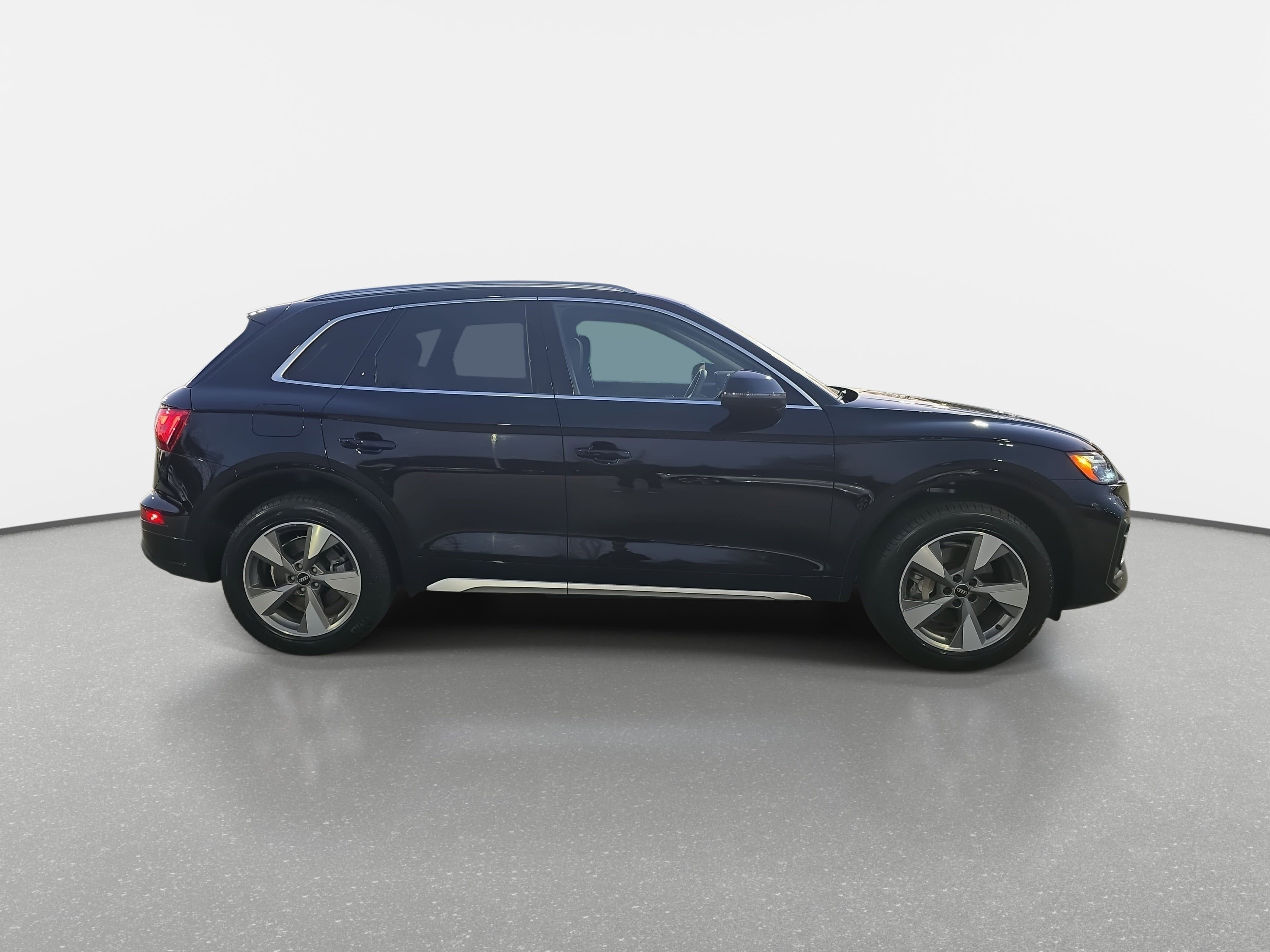 2023 Audi Q5 Premium
