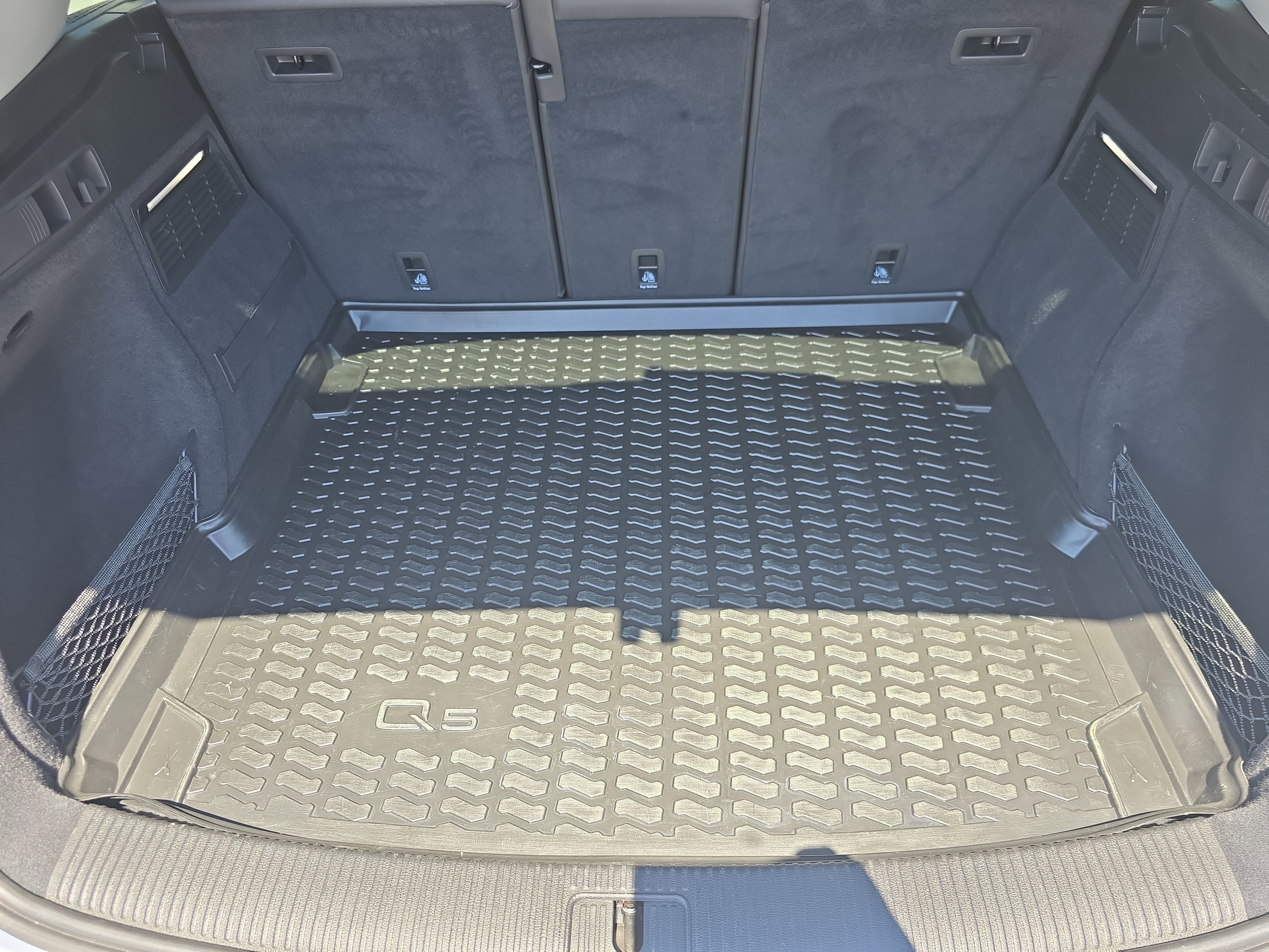 2023 Audi Q5 Premium