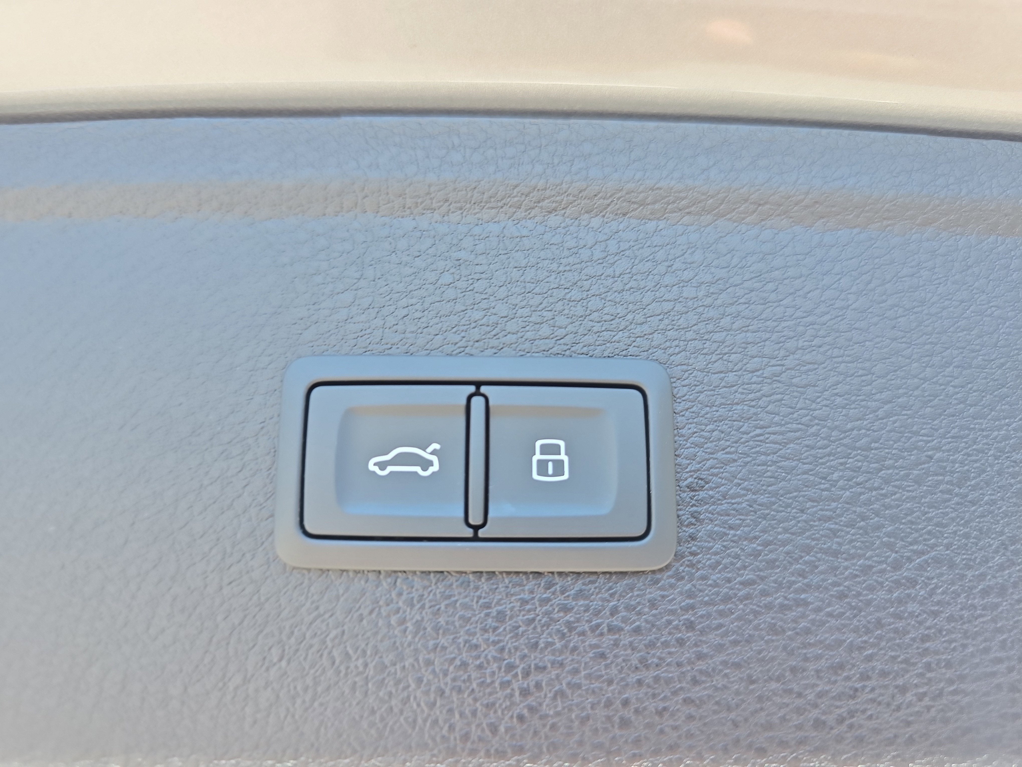 2023 Audi Q5 Premium
