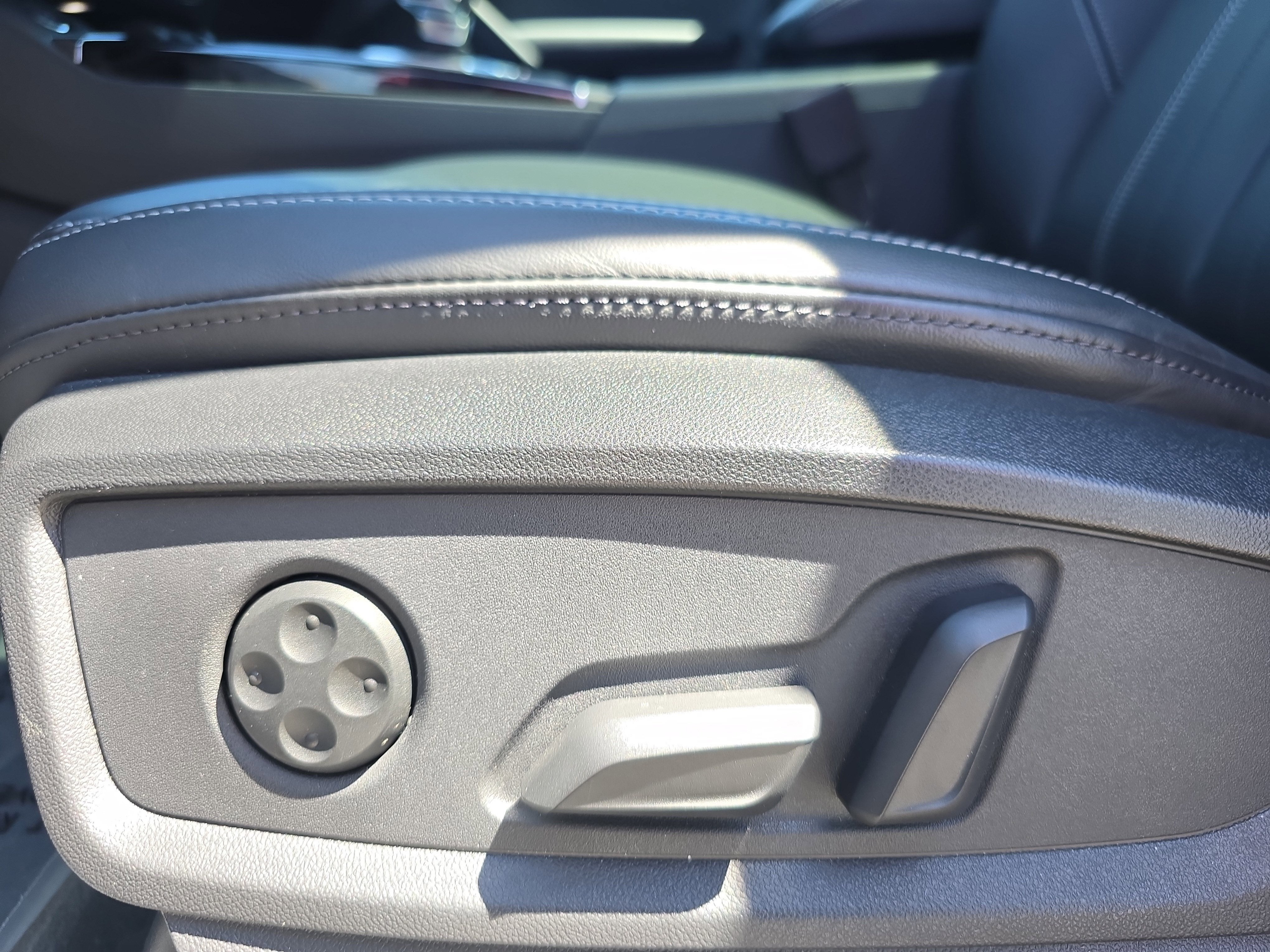2023 Audi Q5 Premium