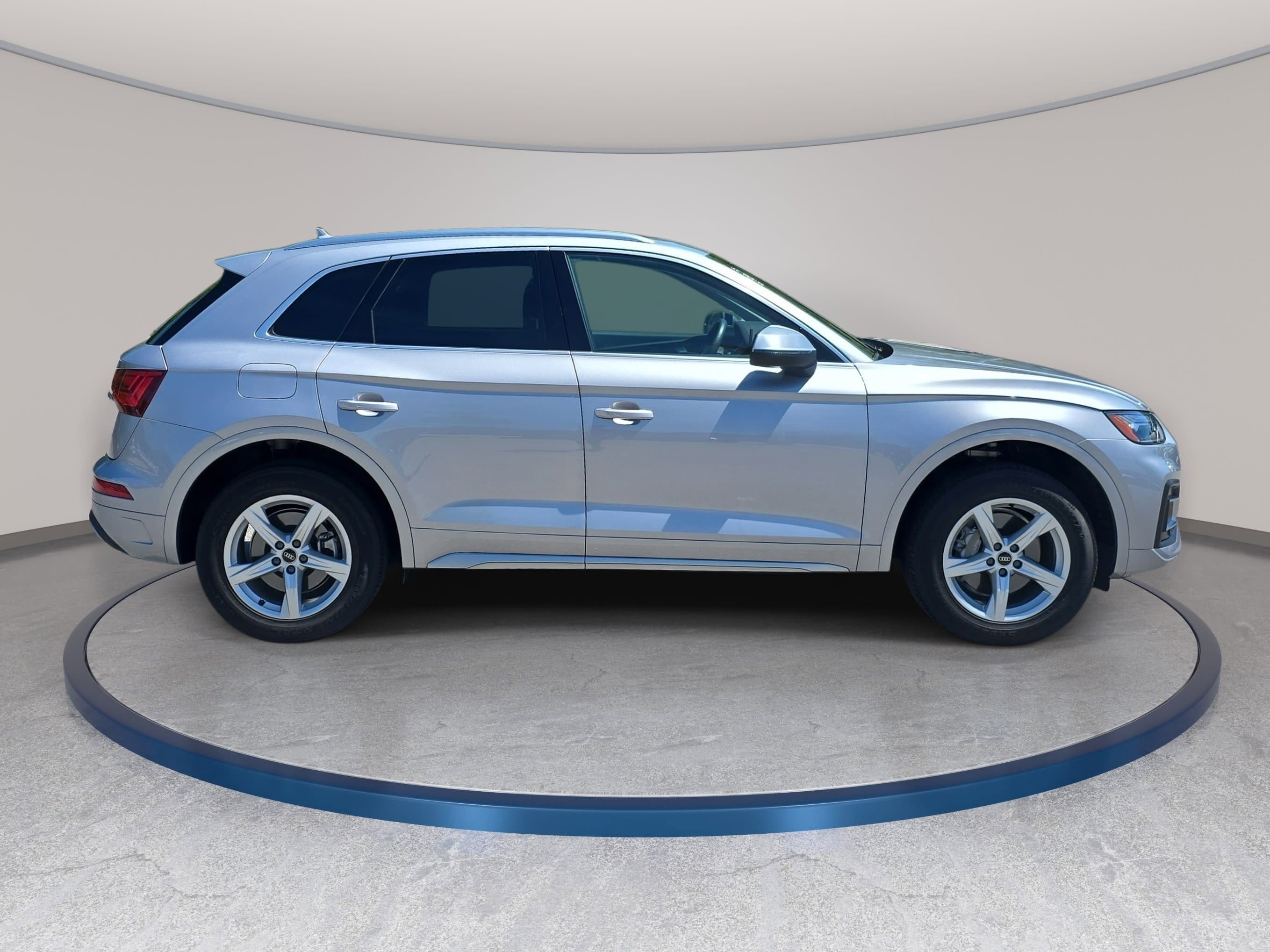 2023 Audi Q5 Premium