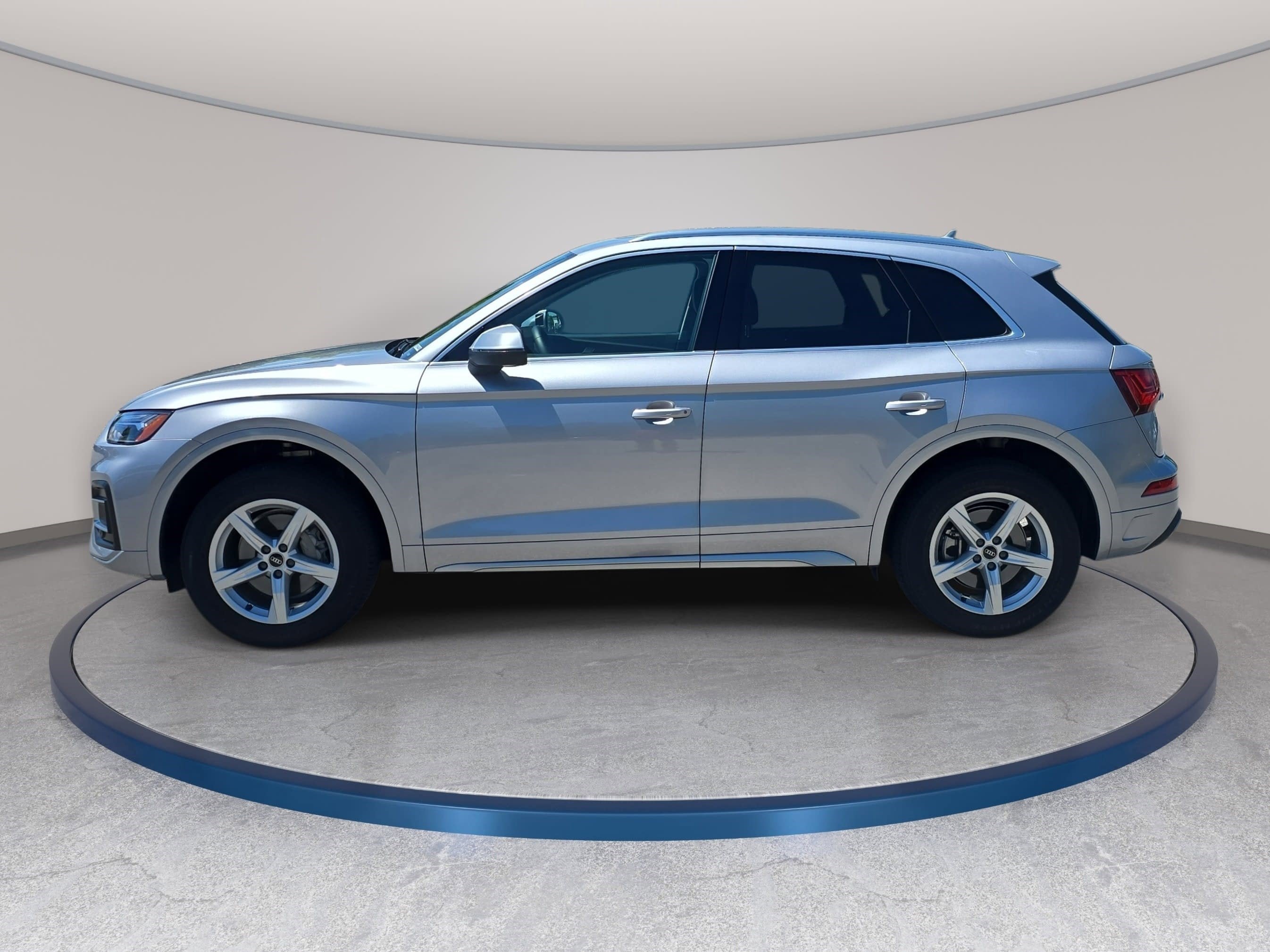 2023 Audi Q5 Premium