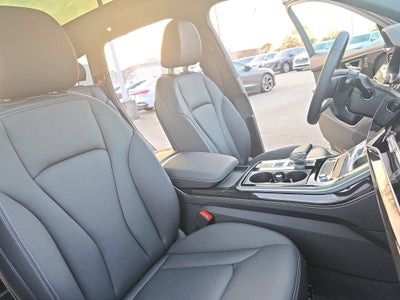 2025 Audi Q7 Premium