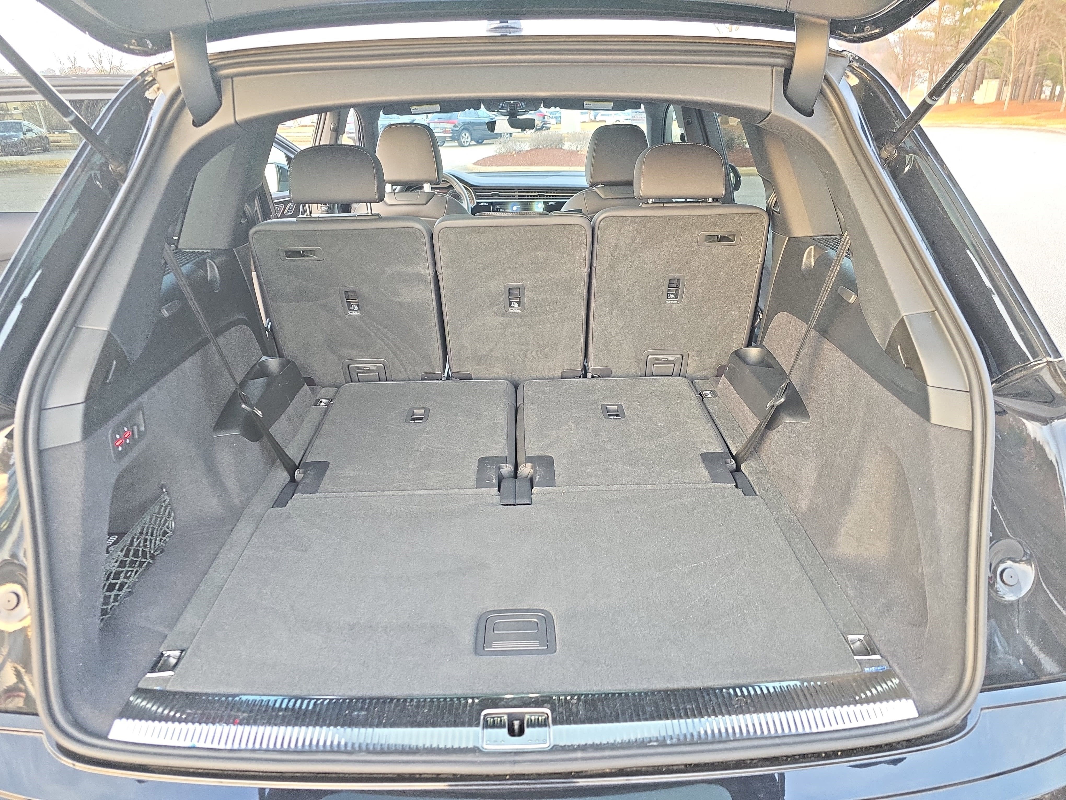 2025 Audi Q7 Premium