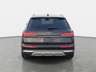 2025 Audi Q7 Premium