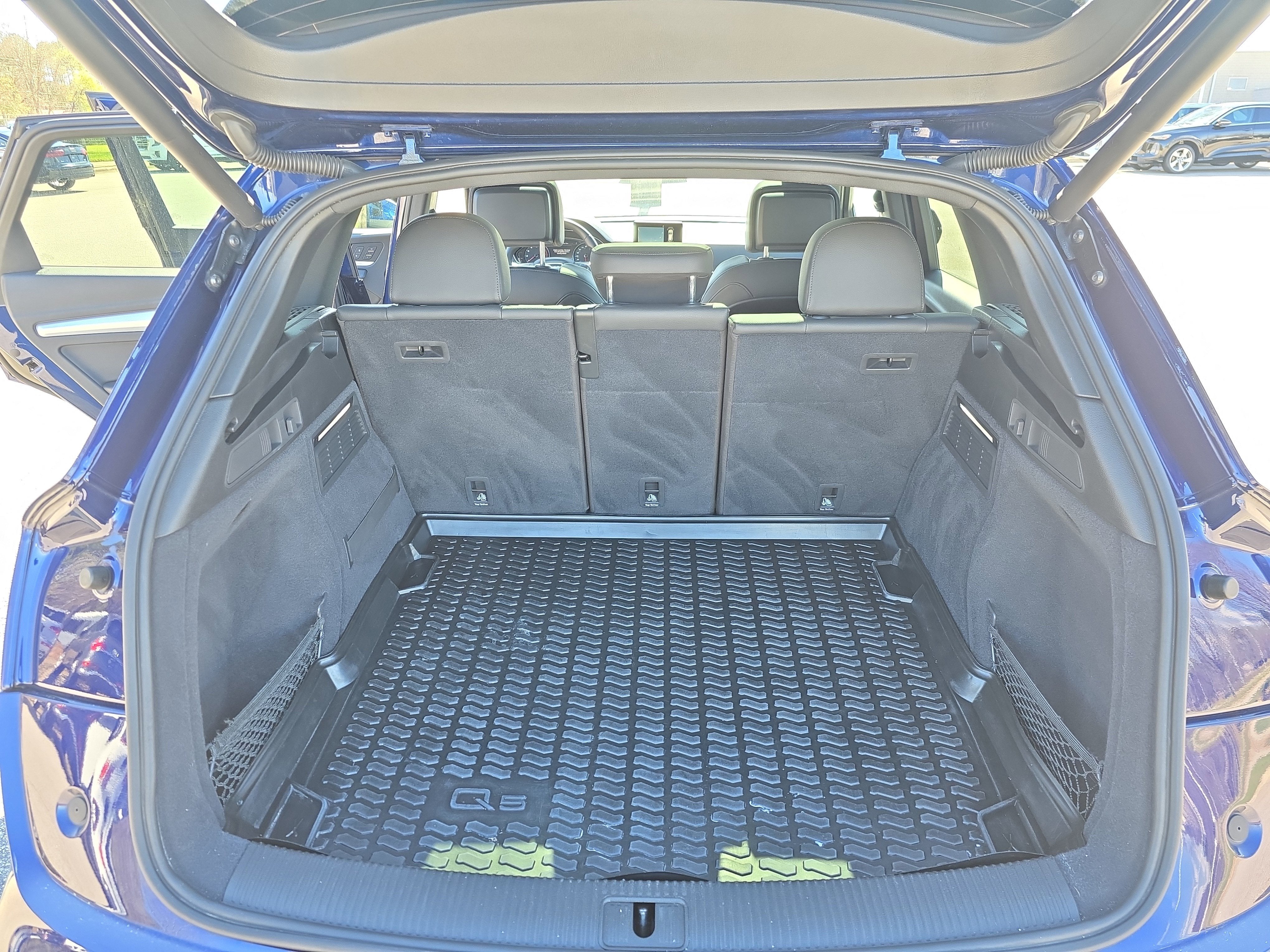 2020 Audi Q5 Titanium Premium