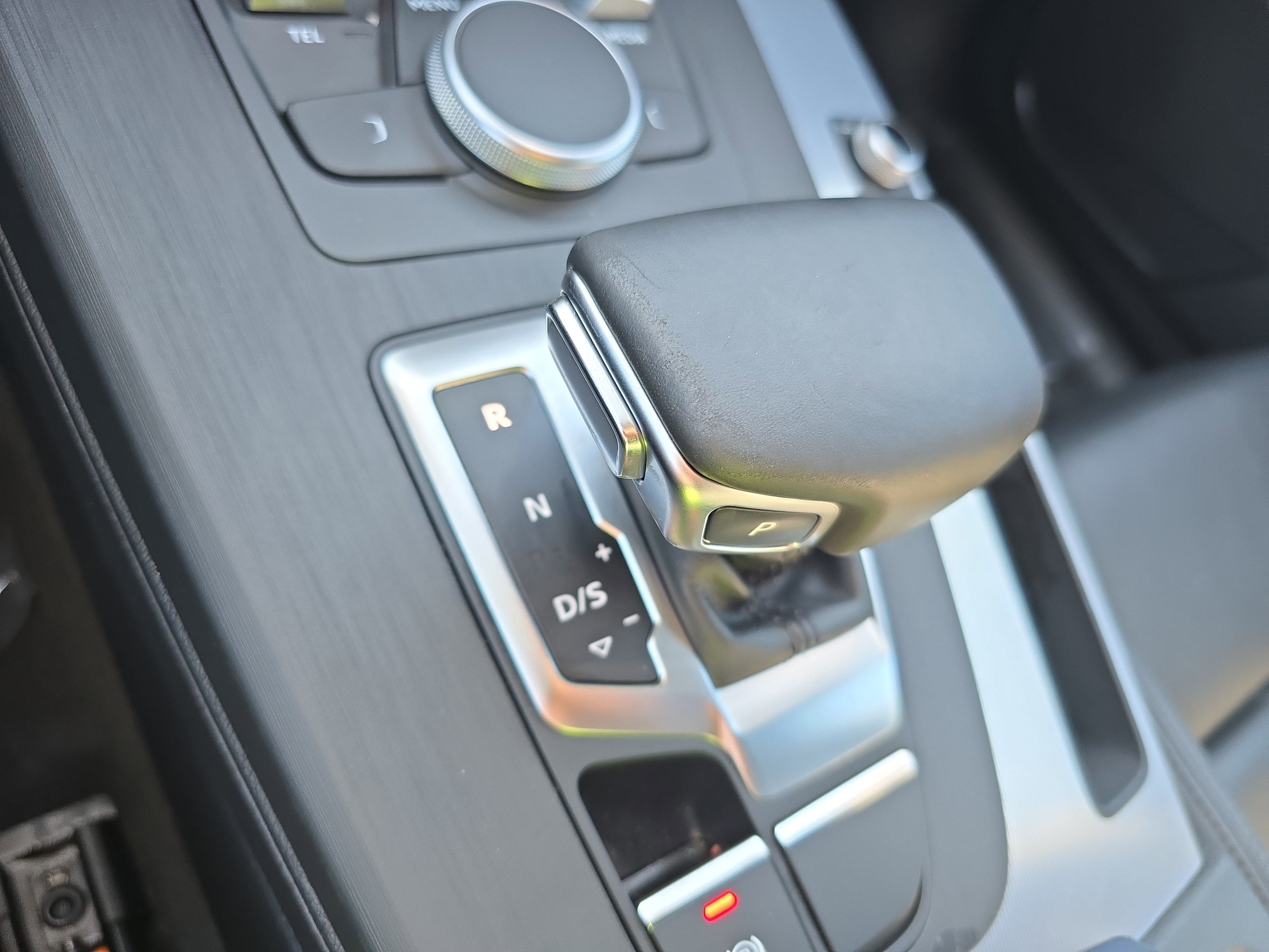 2020 Audi Q5 Titanium Premium