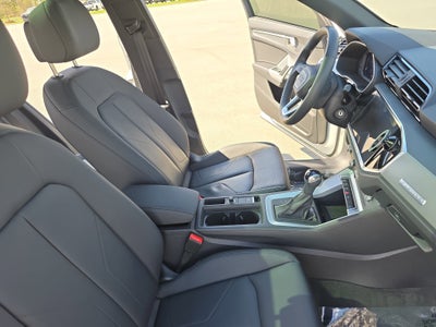 2023 Audi Q3 Premium