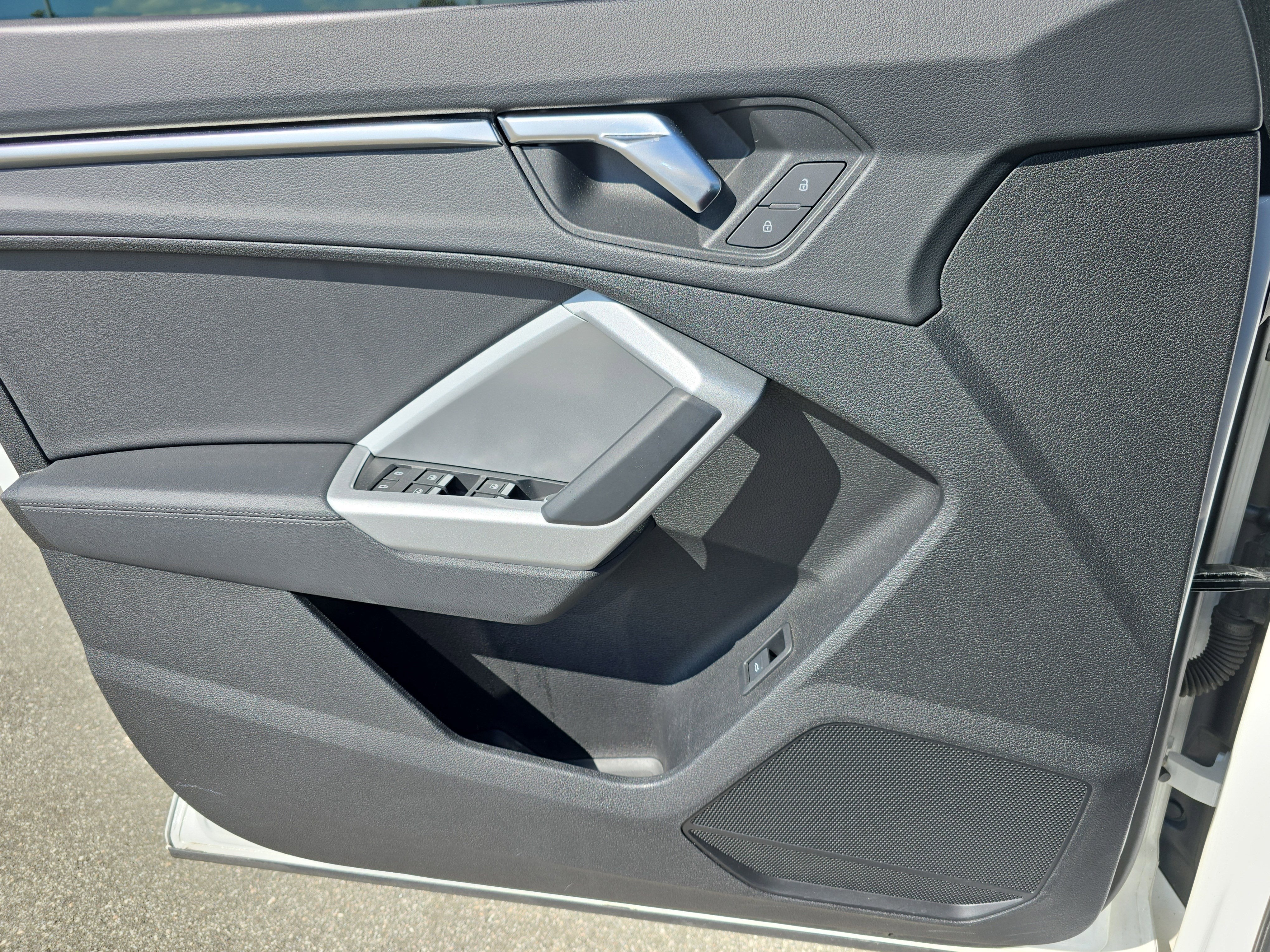 2023 Audi Q3 Premium