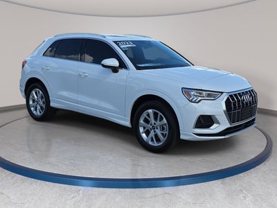 2023 Audi Q3 Premium