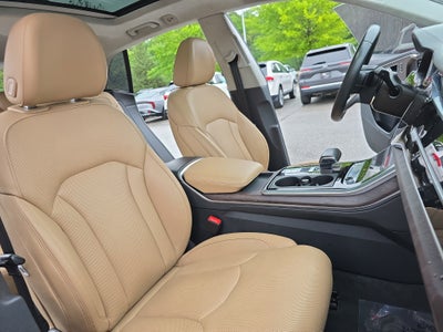 2019 Audi Q8 Prestige